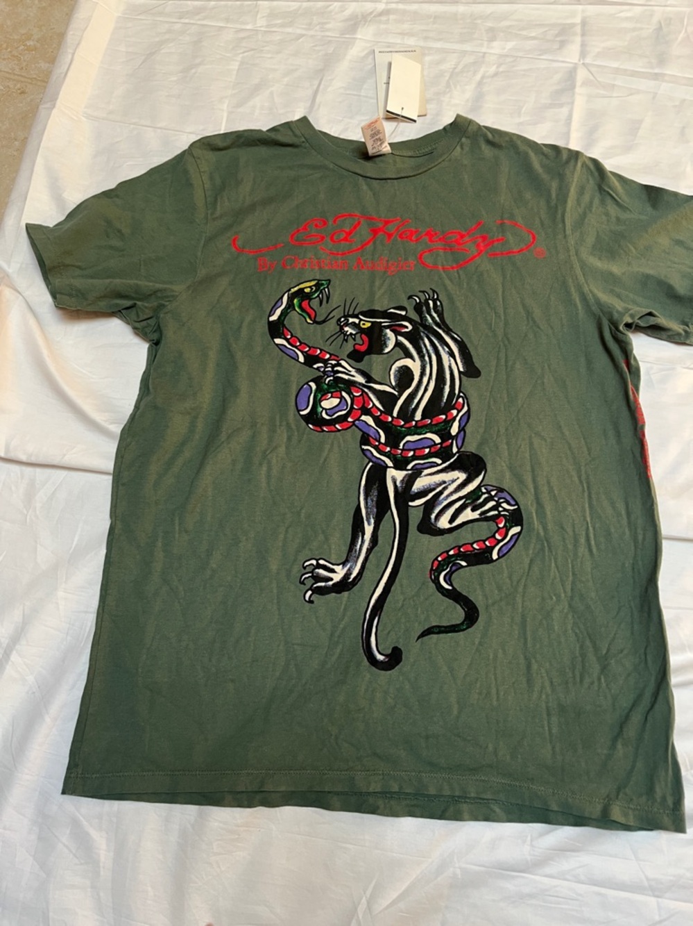 Ed Hardy Olive Graphic Tee with Panther and Red Snake men’s M